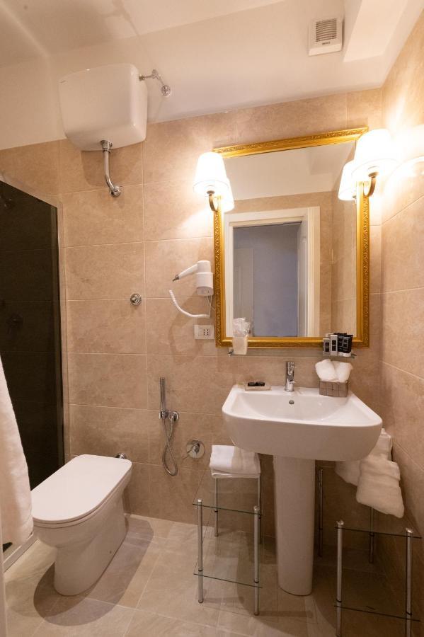 Venus Inn Rome Guest House Exterior foto